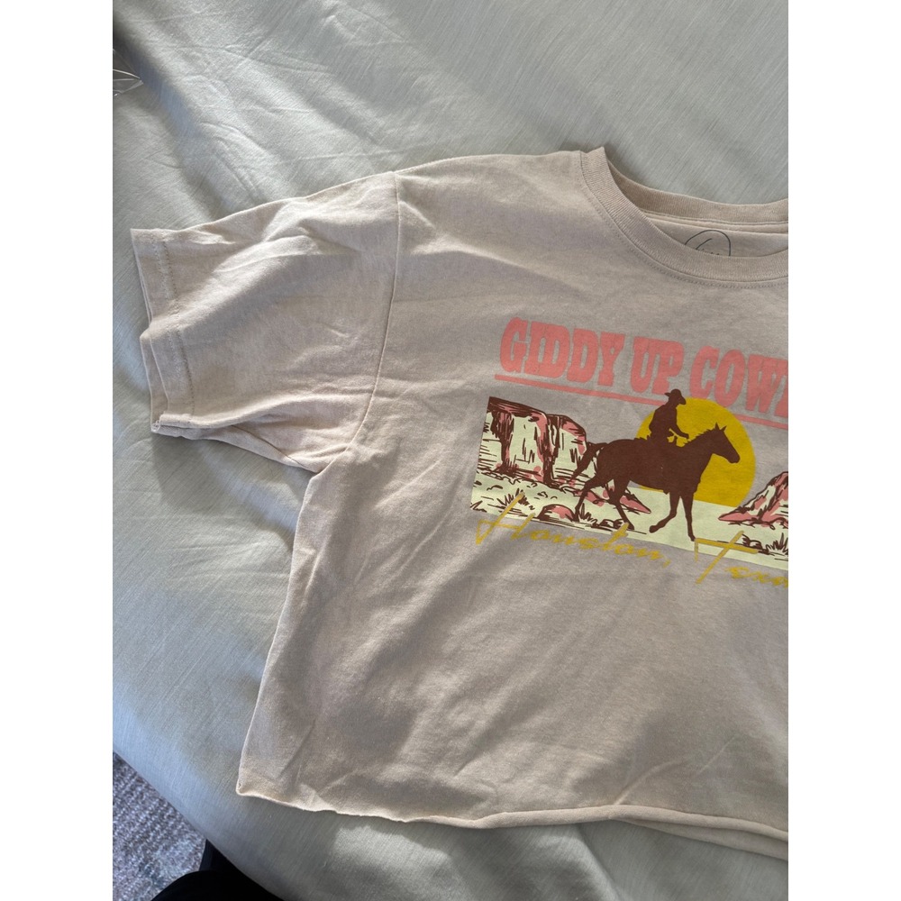 Hi-Res Giddy Up Cowboy Houston Texas Graphic Tee XS Oversized Cropped Wester - Picture 2 of 5
